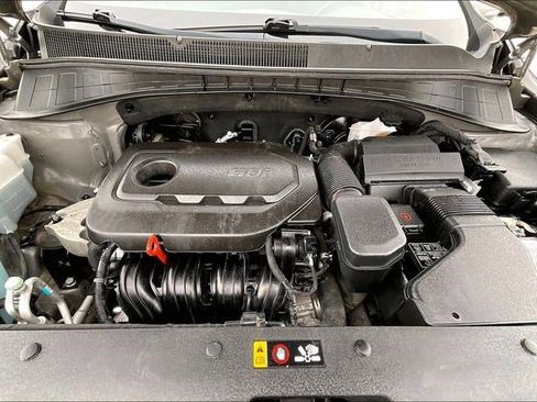 Used 2018 Kia Sorento LX image 11