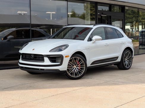 New 2026 Porsche Macan S image 1
