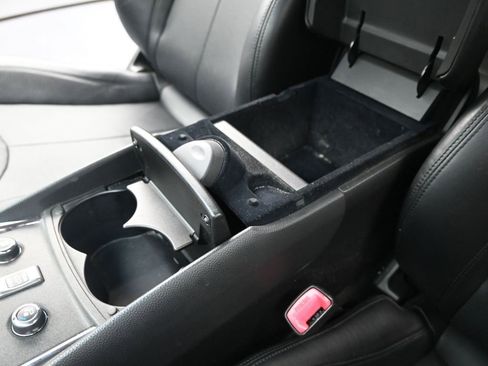 Used 2014 INFINITI Q60 Convertible w/ Premium Package image 33