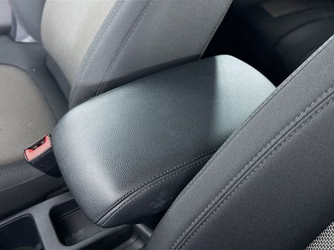 Used 2021 Ford Transit Connect XL image 18