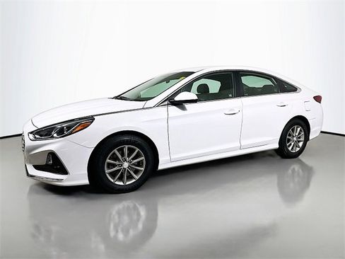 Used 2019 Hyundai Sonata SE image 3