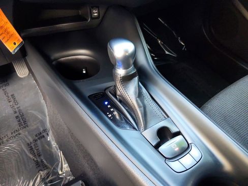 Used 2019 Toyota C-HR LE image 13