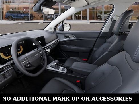 New 2026 Kia Sportage EX w/ EX Panorama Roof Package image 17