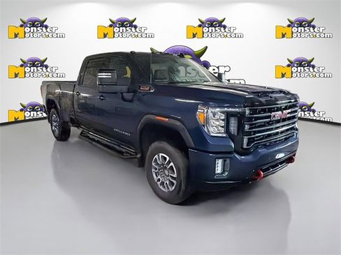 Used 2021 GMC Sierra 2500 AT4 w/ AT4 Preferred Package image 3