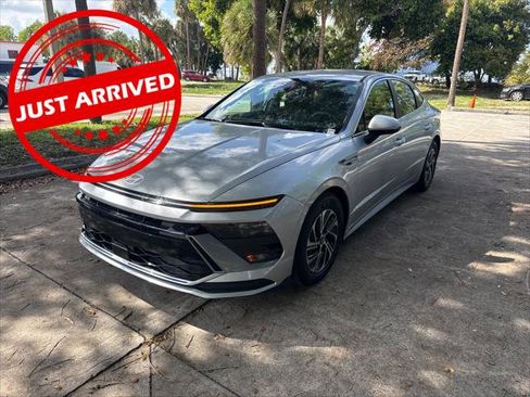 Used 2026 Hyundai Sonata Blue image 1