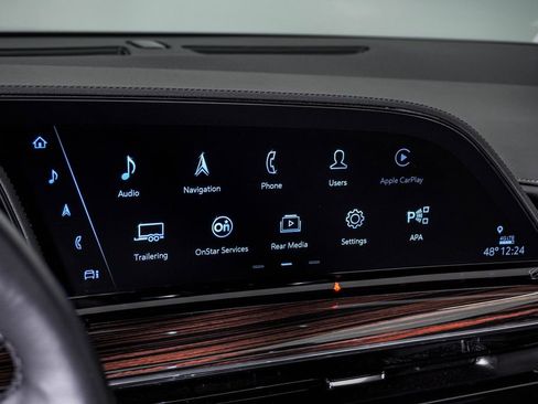 Used 2024 Cadillac Escalade Premium Luxury w/ Performance Package image 29