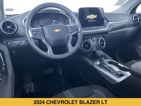 Certified 2024 Chevrolet Blazer LT w/ Redline Edition FWD image 2