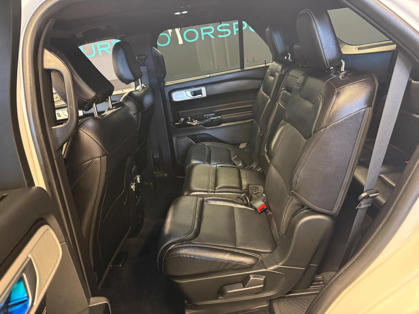 Used 2021 Ford Explorer ST w/ Equipment Group 401A AWD/4WD image 11