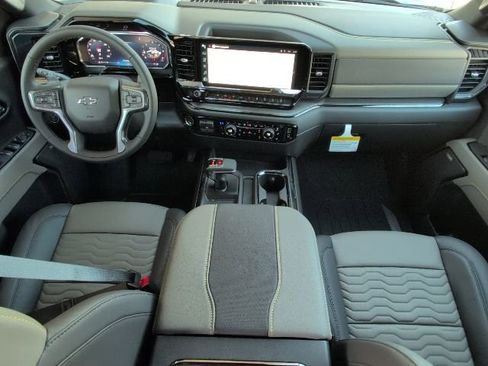 New 2026 Chevrolet Silverado 1500 ZR2 image 5