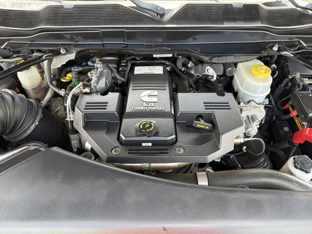 Used 2019 RAM 2500 Laramie RWD image 10