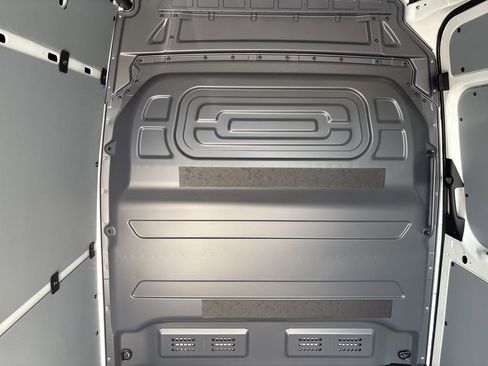 New 2026 Mercedes-Benz Sprinter 2500 image 17