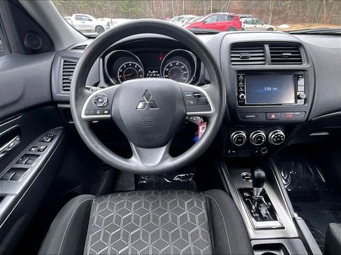 Used 2024 Mitsubishi Outlander Sport ES image 17