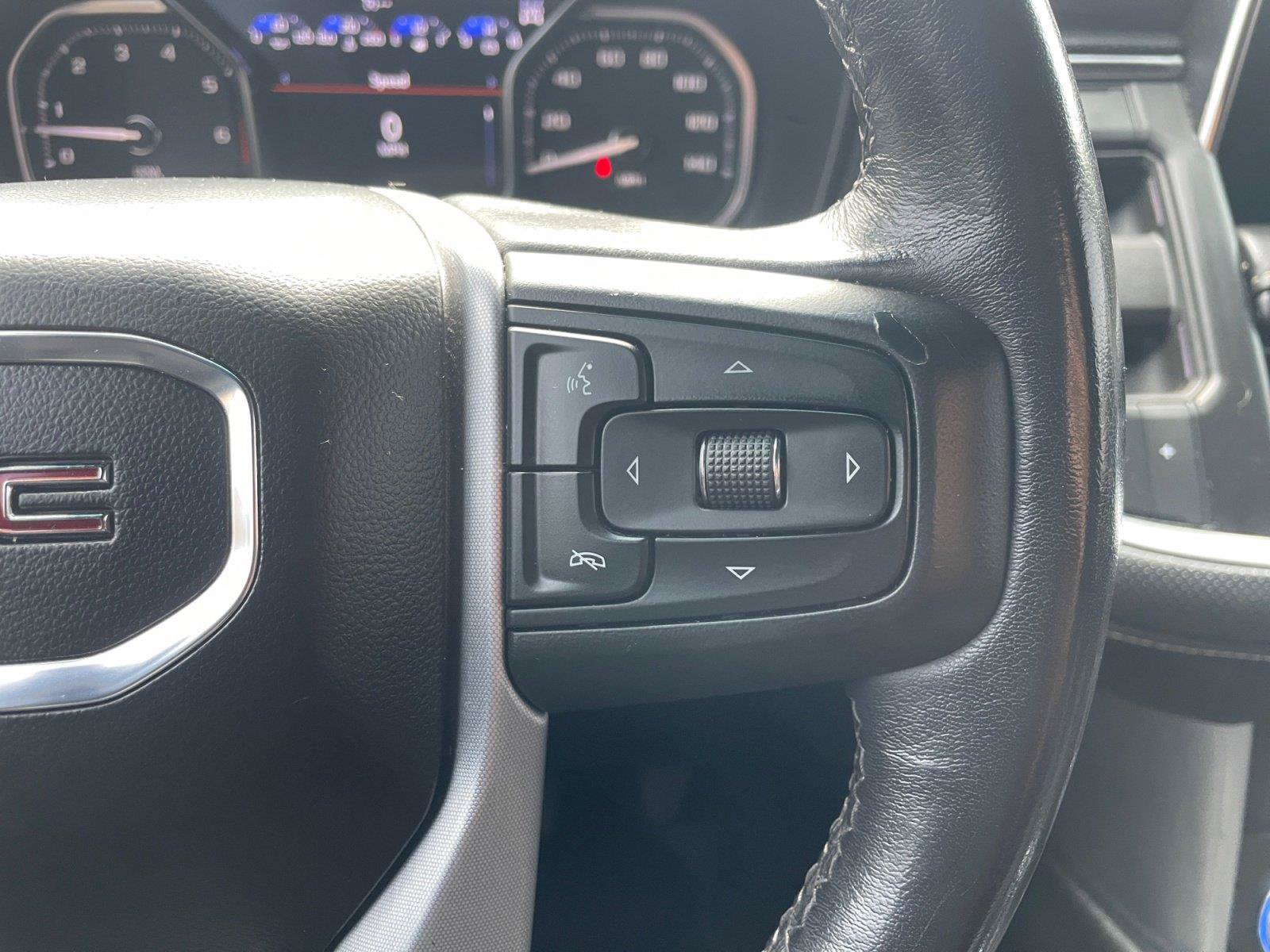 Used 2021 GMC Yukon SLT AWD/4WD image 22