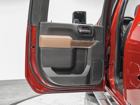 Used 2022 Chevrolet Silverado 2500 High Country w/ Safety Package II image 25