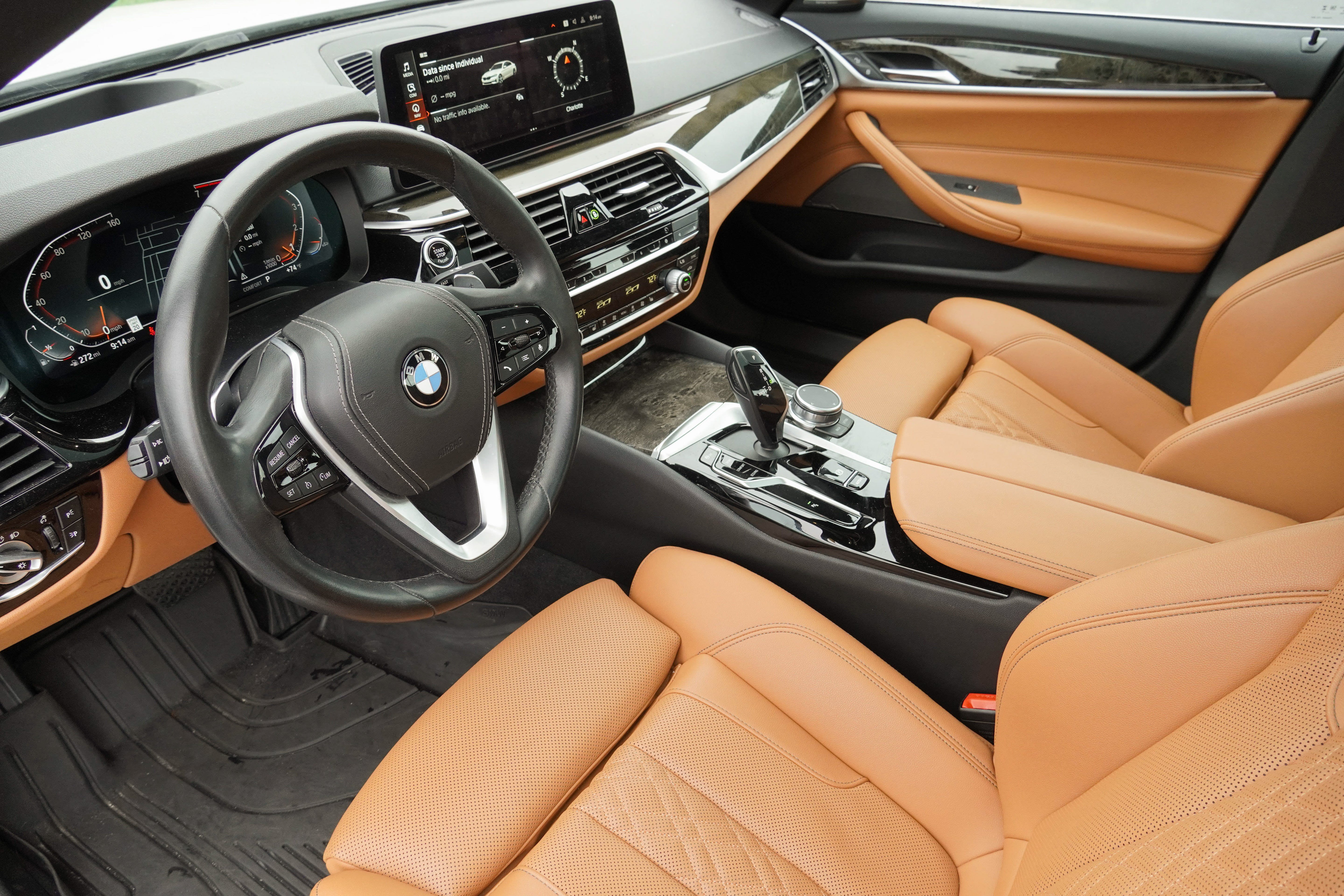 Certified 2023 BMW 530i w/ Premium Package RWD image 6