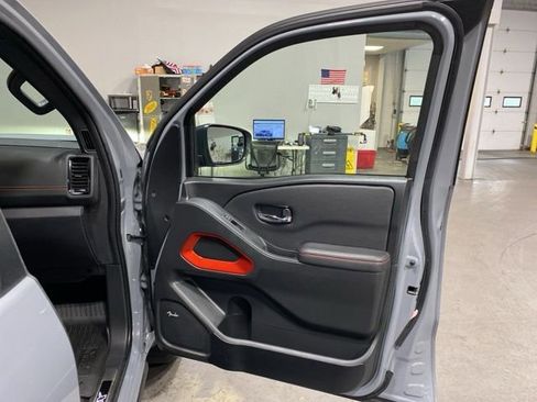Certified 2023 Nissan Frontier PRO-4X w/ Pro-4X Premium Package AWD/4WD image 27