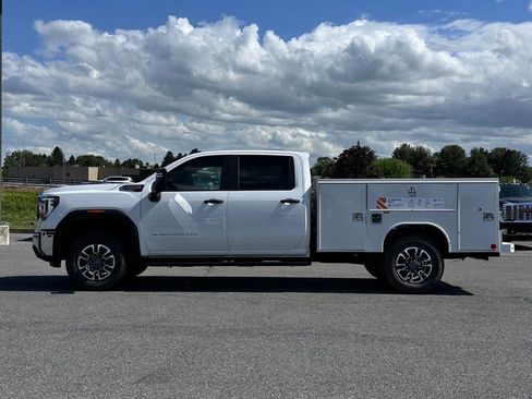 New 2026 GMC Sierra 3500 Pro w/ Convenience Package AWD/4WD image 6