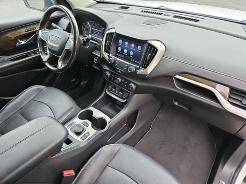 Used 2020 GMC Terrain Denali w/ Denali Premium Package AWD/4WD image 14