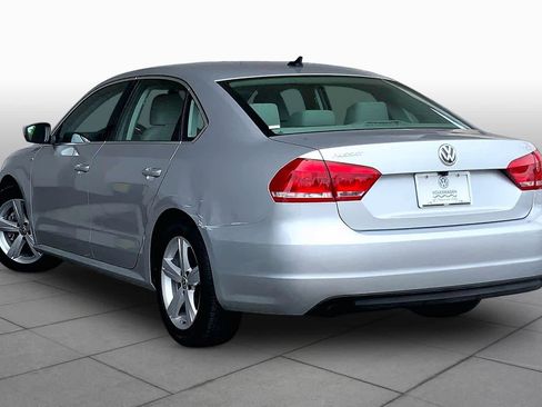 Used 2014 Volkswagen Passat 1.8T Wolfsburg Edition FWD image 11
