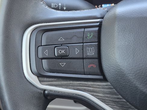 Used 2022 Jeep Wagoneer Series II AWD/4WD image 26