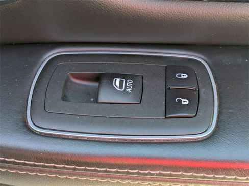 Used 2023 RAM 1500 Limited image 42