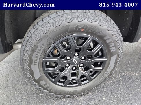 Used 2026 Chevrolet Colorado Trail Boss AWD/4WD image 37