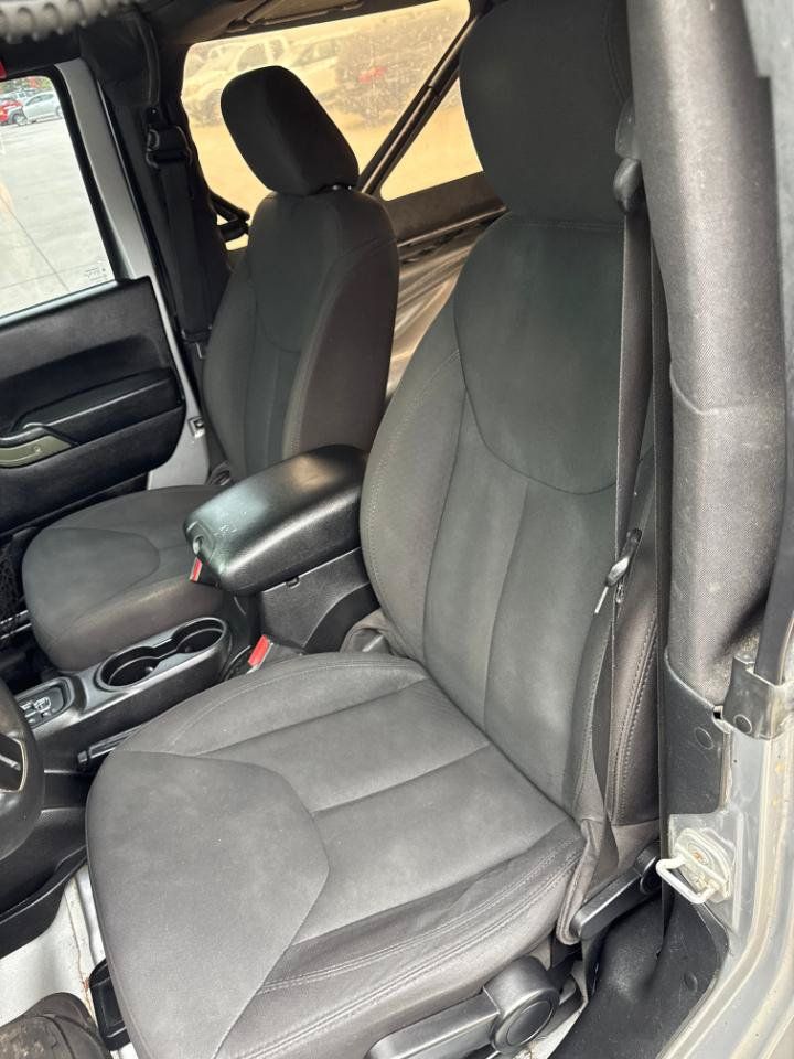 Used 2015 Jeep Wrangler Sport AWD/4WD image 12