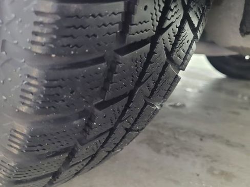 Used 2017 Chevrolet Cruze LT w/ LT True North Edition image 26