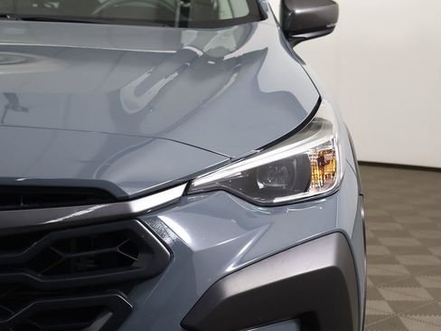 Used 2024 Subaru Crosstrek 2.0i Premium image 14