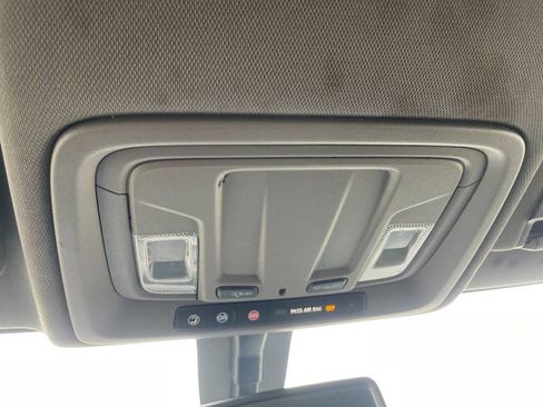 Used 2020 Chevrolet Silverado 2500 Custom w/ Custom Value Package image 36