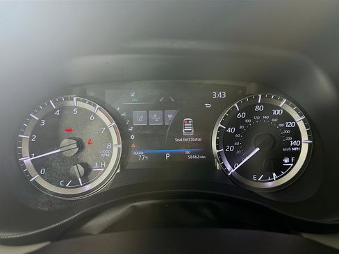 Used 2023 Toyota Highlander L FWD image 19