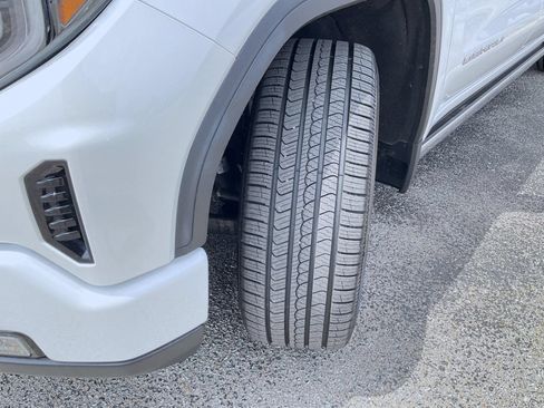Certified 2024 GMC Sierra 1500 Denali Ultimate AWD/4WD image 24