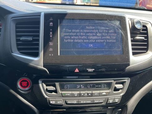Used 2017 Honda Pilot Touring image 15