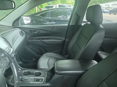 Used 2021 Chevrolet Equinox Premier FWD image 22