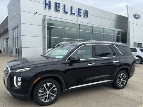 Used 2020 Hyundai Palisade SEL FWD image 3