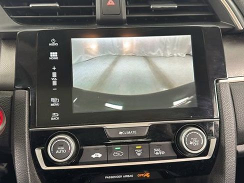 Used 2018 Honda Civic EX image 29