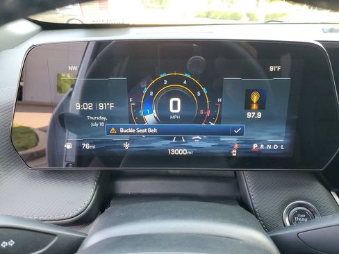 Used 2026 Chevrolet Equinox LT FWD image 25
