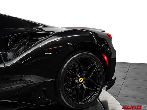 Used 2020 Ferrari 488 Pista Spider RWD image 24