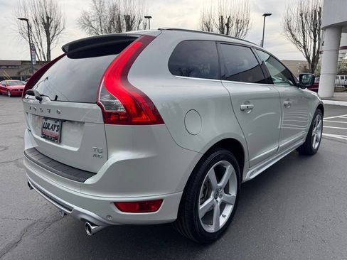 Used 2012 Volvo XC60 T6 R-Design Platinum image 5