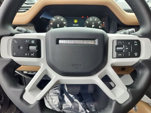 New 2025 Land Rover Defender 110 X-Dynamic SE image 16