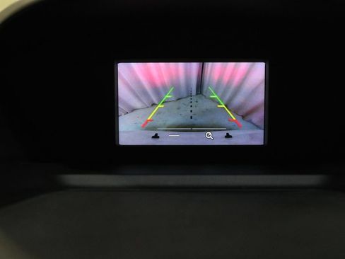 Used 2018 Ford Escape SE FWD image 4