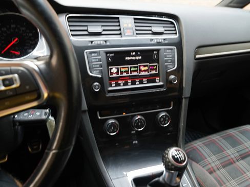 Used 2017 Volkswagen GTI S FWD image 53