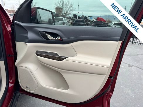 Used 2020 GMC Acadia Denali w/ Trailering Package image 10