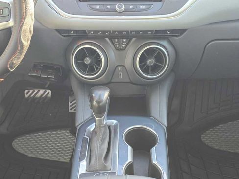 Used 2021 Chevrolet Blazer LT w/ Sound & Technology Package image 12