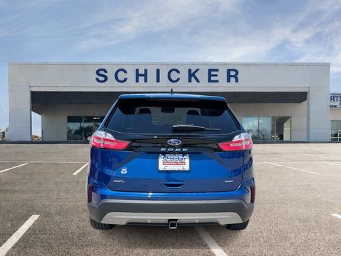 Used 2023 Ford Edge SEL w/ Convenience Package AWD/4WD image 4