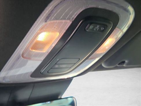 Used 2025 Hyundai Elantra Sport FWD image 20