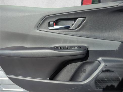 Certified 2025 Toyota Prius XLE image 10