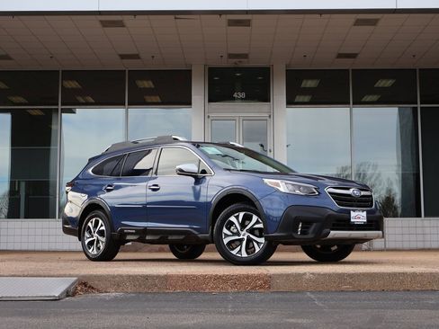 Used 2021 Subaru Outback Touring XT image 2