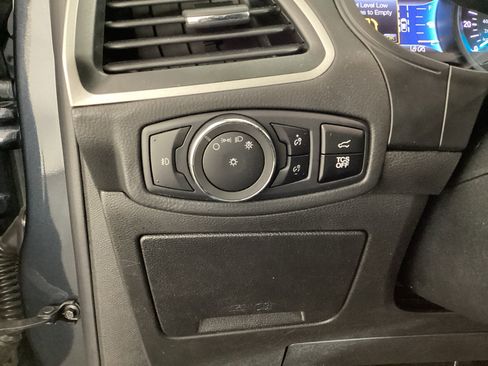 Used 2023 Ford Edge SEL w/ Convenience Package image 25