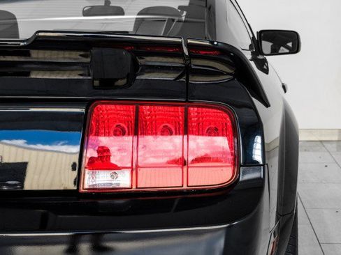 Used 2008 Ford Mustang GT image 35